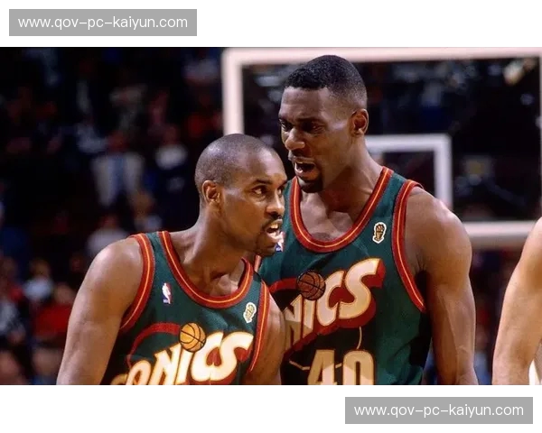 佩顿vs:时代的交锋,传奇的对决